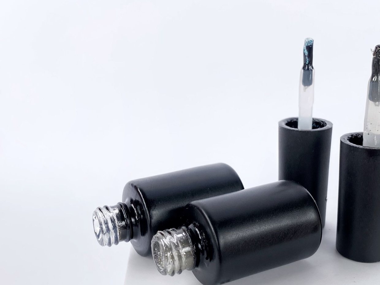 Packaging and salon equipment